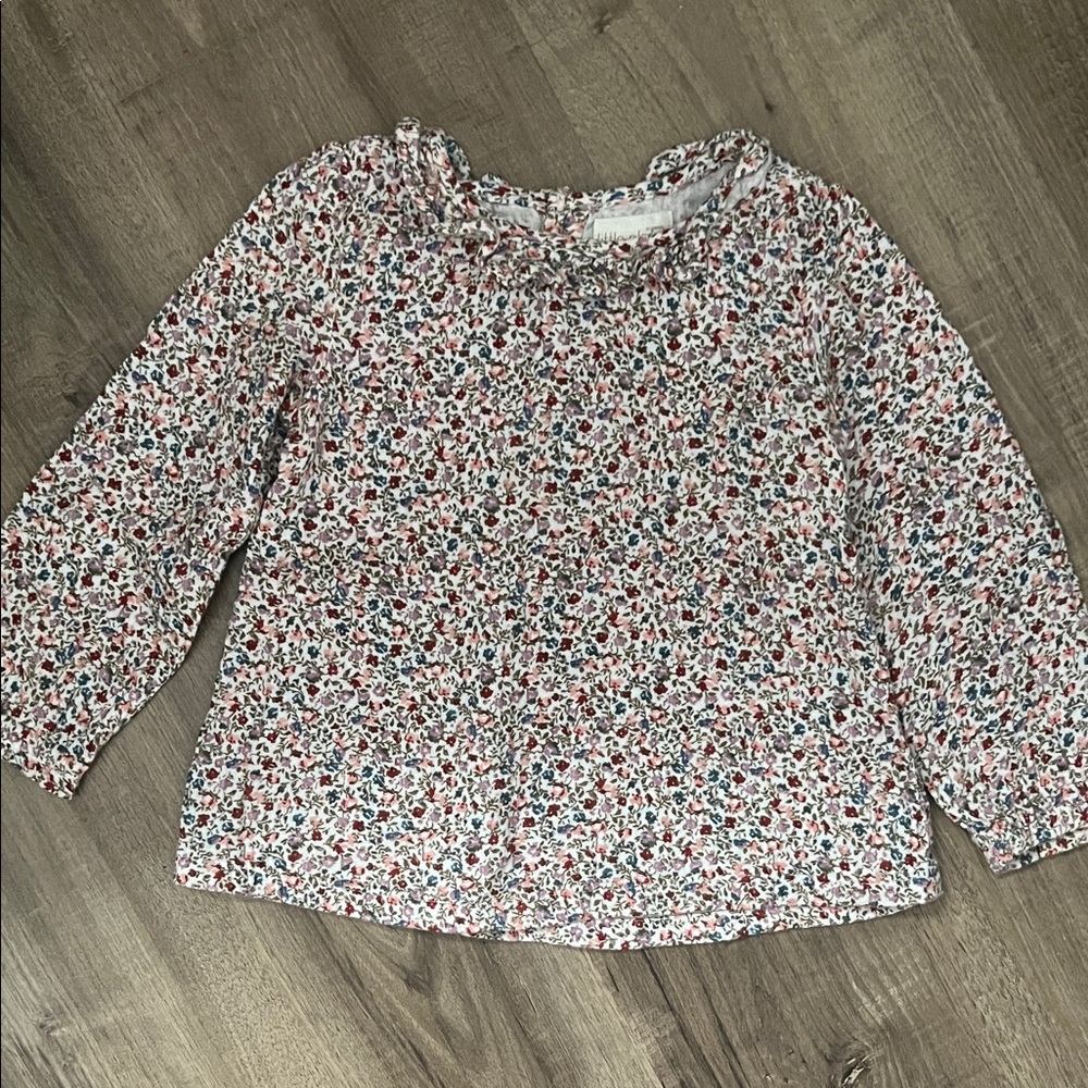Carters little planet organic top